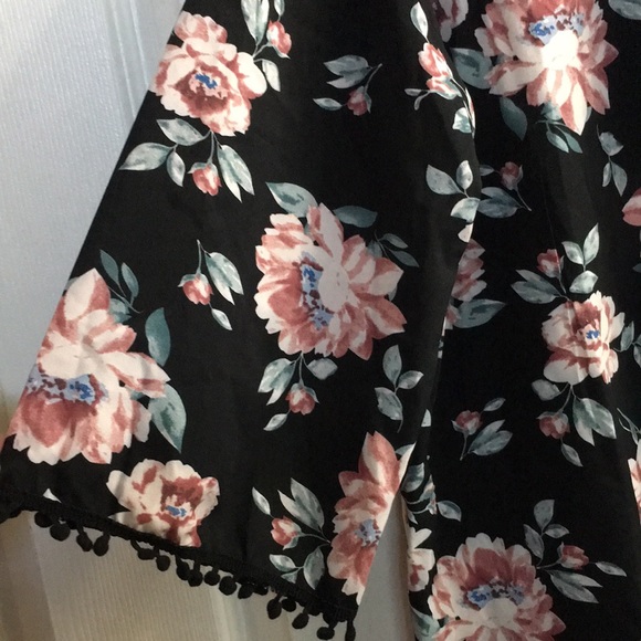 NEW Kimono - Picture 2 of 6